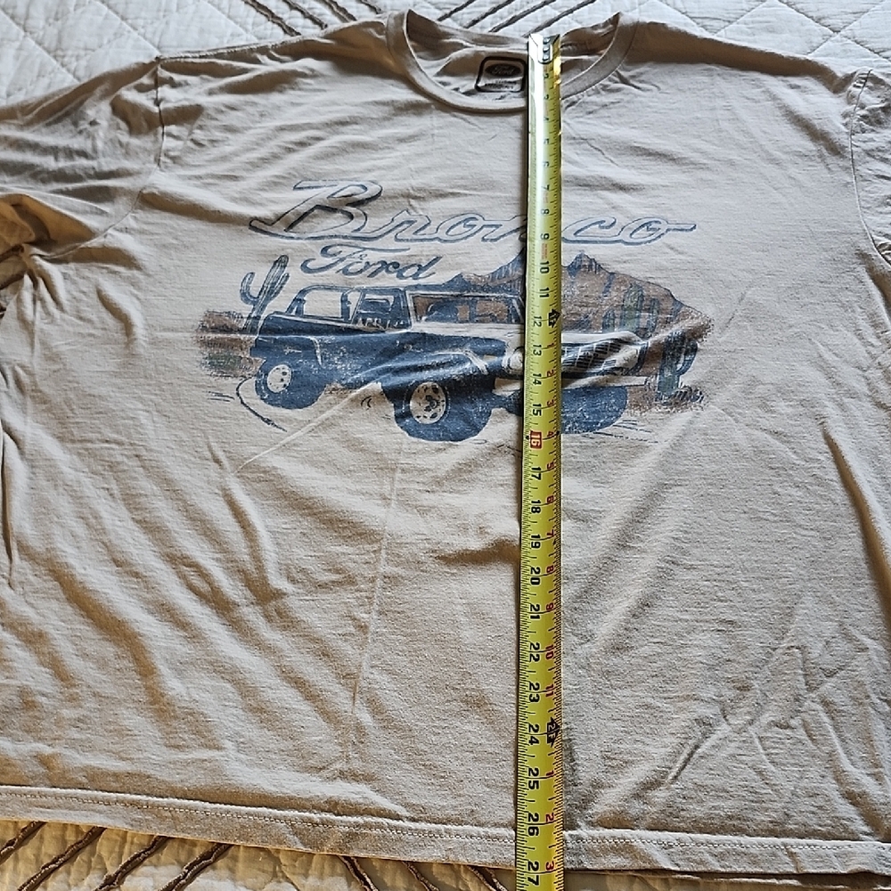 Ford Bronco Desert Scene Tee - Beige - Picture 7 of 8